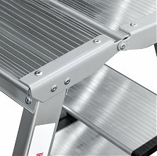 Стремянка алюминиевая двухсторонняя со ступенями 130 мм и площадкой 350х260 мм NV1127.6